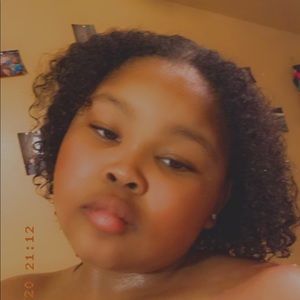 Meet your Posher, Jada